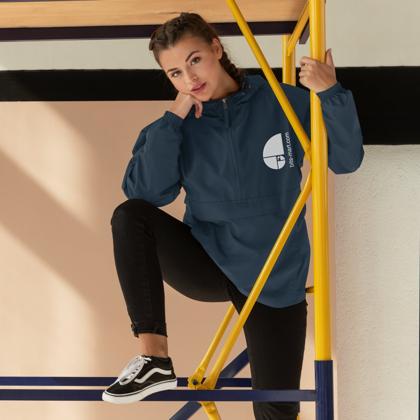 Embroidered Champion Packable Jacket — Navy