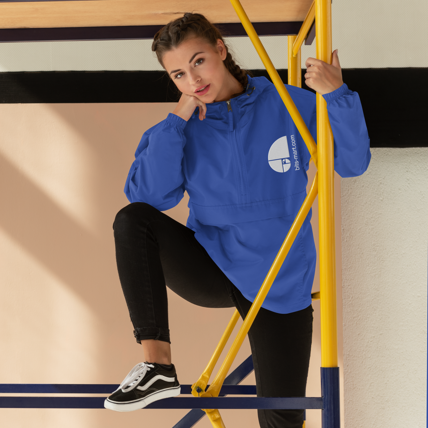 Embroidered Champion Packable Jacket — Royal Blue
