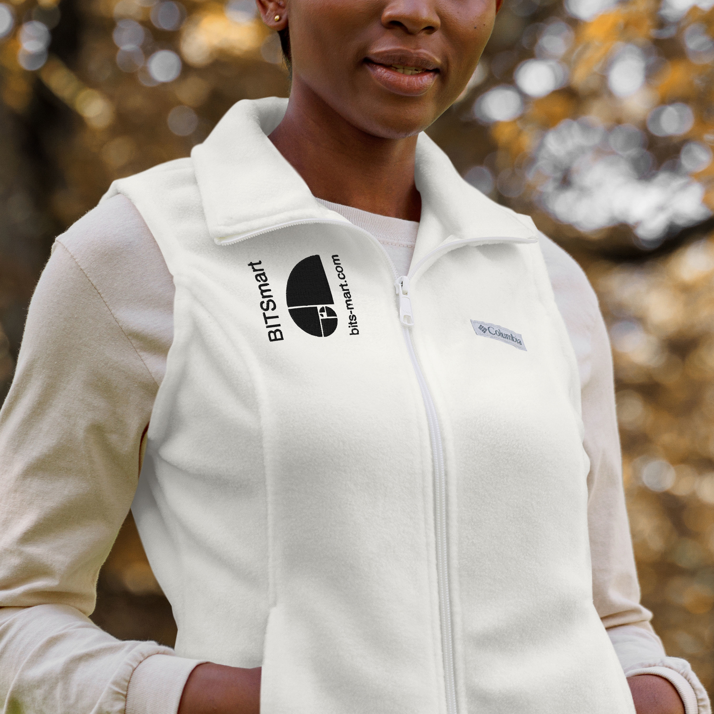 Women’s Columbia fleece vest — White